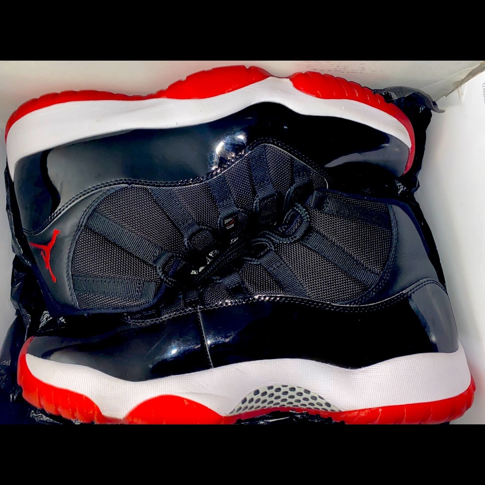 Jordan Retro 11s